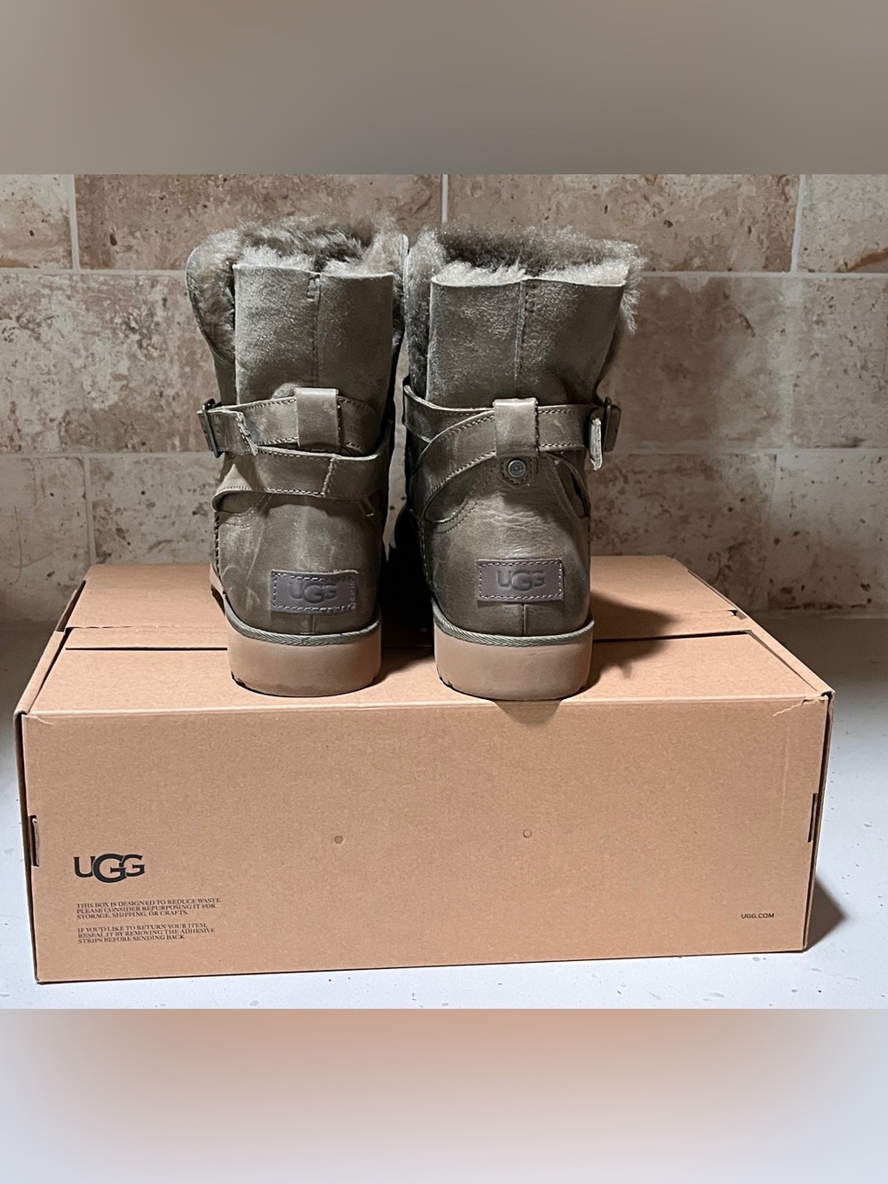 UGG Romely Dusty Olive leather and Shearling Boots - Picture 6 of 7